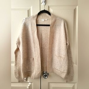 Gap Creme Cardigan